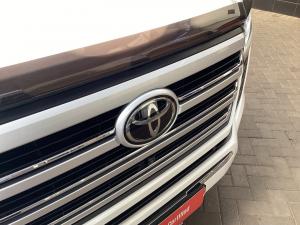 Toyota Land Cruiser 300 3.3D ZX - Image 34