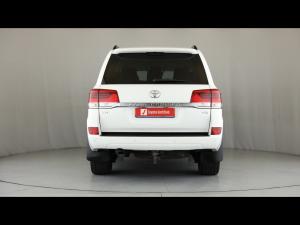 Toyota Land Cruiser 200 4.5D-4D V8 VX - Image 5