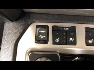 Toyota Land Cruiser 200 4.5D-4D V8 VX - Image 31