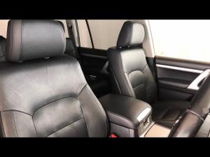 Toyota Land Cruiser 200 4.5D-4D V8 VX - Image 32