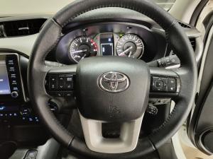 Toyota Hilux 2.8GD-6 48V double cab 4x4 Raider - Image 8