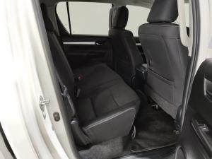 Toyota Hilux 2.8GD-6 48V double cab 4x4 Raider - Image 16
