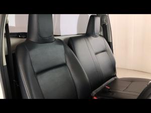 Toyota Hilux 2.0 single cab S (aircon) - Image 20