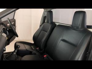 Toyota Hilux 2.0 single cab S (aircon) - Image 21