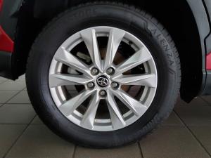 Toyota Corolla Cross 1.8 Hybrid XS - Image 12