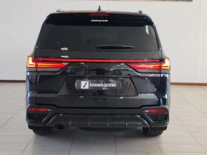 Lexus LX 700h F Sport - Image 6