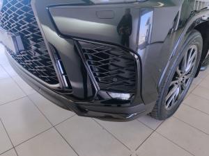 Lexus LX 700h F Sport - Image 26