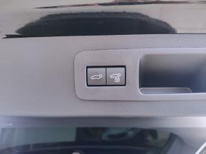 Lexus LX 700h F Sport - Image 28