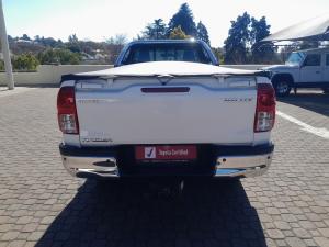 Toyota Hilux 2.4GD-6 single cab Raider manual - Image 5