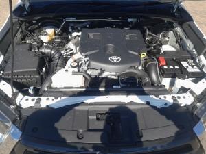 Toyota Hilux 2.4GD-6 single cab Raider manual - Image 16