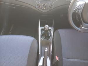 Toyota Starlet 1.4 Xi - Image 13