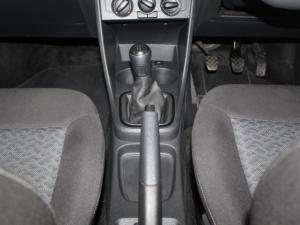 Volkswagen Polo Vivo 1.4 Life - Image 14