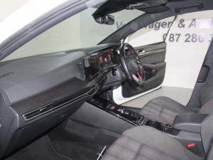 Volkswagen Golf 8 GTi2.0 TSI DSG - Image 18