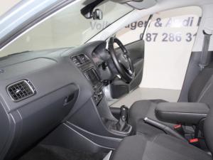 Volkswagen Polo Vivo 1.6 Highline - Image 16
