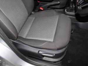 Volkswagen Polo Vivo 1.6 Highline - Image 17