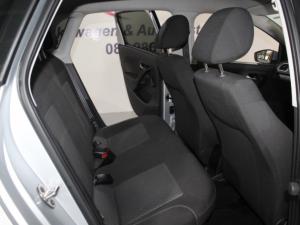 Volkswagen Polo Vivo 1.6 Highline - Image 18