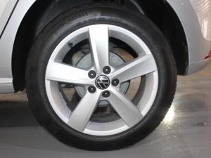 Volkswagen Polo Vivo 1.6 Highline - Image 21