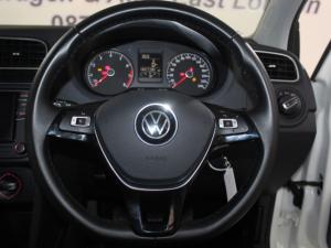 Volkswagen Polo Vivo 1.6 Highline - Image 12