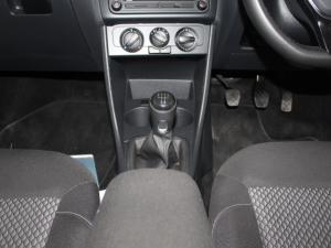 Volkswagen Polo Vivo 1.6 Highline - Image 14