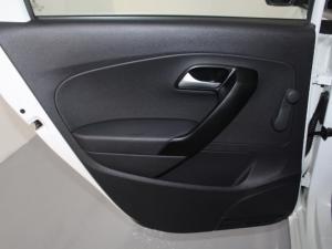 Volkswagen Polo Vivo 1.6 Style - Image 13