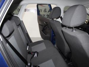 Volkswagen Polo Vivo 1.4 Comfortline - Image 16