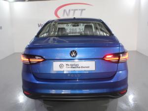 Volkswagen Polo 1.6 Tiptronic - Image 5