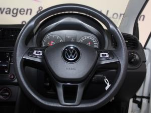 Volkswagen Polo Vivo 1.4 Comfortline - Image 12
