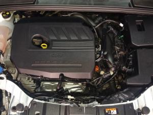 Ford Focus 1.5 Ecoboost Trend 5-Door - Image 14
