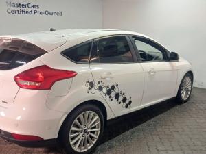 Ford Focus 1.5 Ecoboost Trend 5-Door - Image 23