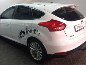 Ford Focus 1.5 Ecoboost Trend 5-Door - Image 5