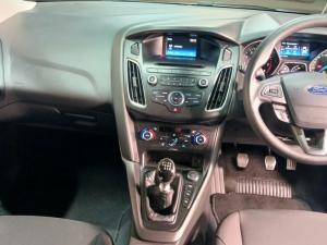 Ford Focus 1.5 Ecoboost Trend 5-Door - Image 8
