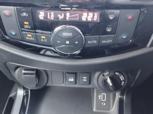 Nissan Navara 2.5DDTI PRO-4X 4X4 automatic D/C - Image 13