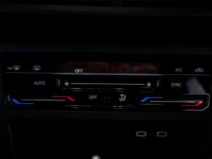 Volkswagen Polo hatch 1.0TSI R-Line - Image 18