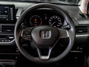 Honda Amaze 1.2 Comfort manual - Image 11