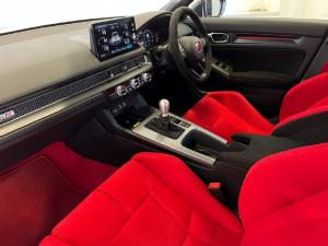 Honda Civic Type R - Image 11