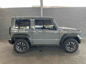 Suzuki Jimny 1.5 GLX AllGrip 3-door manual - Image 2