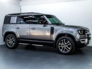 Land Rover Defender 110 D300 SE - Image 2