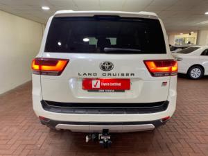 Toyota Land Cruiser 300 3.5T GR-Sport - Image 4