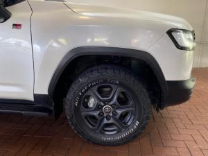Toyota Land Cruiser 300 3.5T GR-Sport - Image 6