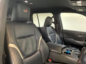 Toyota Land Cruiser 300 3.5T GR-Sport - Image 8