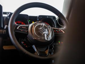 Suzuki Jimny 1.5 GLX AllGrip 5-door auto - Image 15