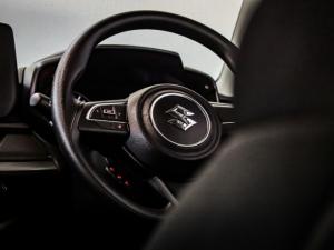 Suzuki Swift 1.2 GL+ manual - Image 16