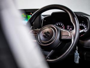 Suzuki Swift 1.2 GL+ manual - Image 5