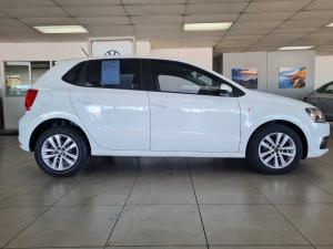 Volkswagen Polo Vivo hatch 1.6 Comfortline auto - Image 13