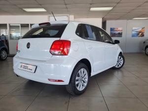Volkswagen Polo Vivo hatch 1.6 Comfortline auto - Image 9