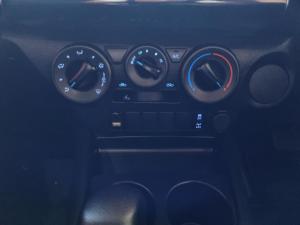 Toyota Hilux 2.4GD-6 double cab Raider auto - Image 12