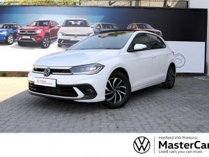 Volkswagen Polo hatch 1.0TSI Life manual - Image 1