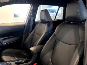 Toyota Corolla Cross 1.8 Xi - Image 6