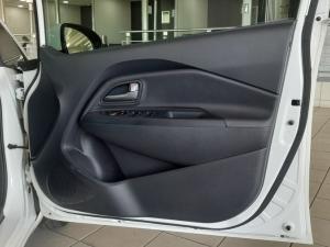 Kia Rio hatch 1.4 Tec - Image 9