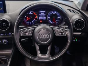 Audi A3 sedan 2.0TDI - Image 8